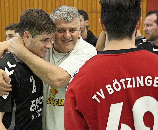 Die Herren-Handballmannschaft des TV B...ister der Kreisklasse uns steigt auf.   | Foto: Horst David