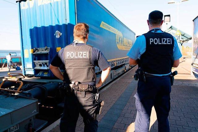 Bundespolizei entdeckt fünf Flüchtlinge im Güterzug