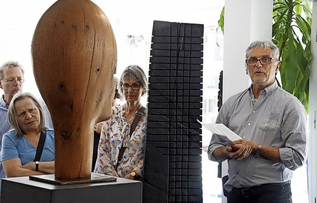 Bernd Textor bei der Erffnungs seiner Ausstellung   | Foto: Ilona Hge