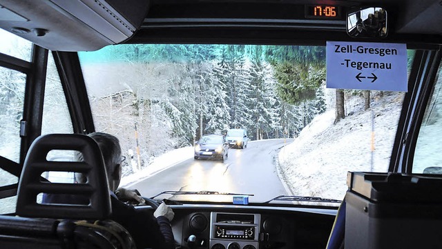 Der Bus der Linie 9002 fhrt wechselwe...Zell nach Tegernau und nach Gersbach.   | Foto: Archivfoto: Kapitz