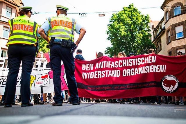 Proteste gegen Kundgebung gegen Moschee in Stuttgart