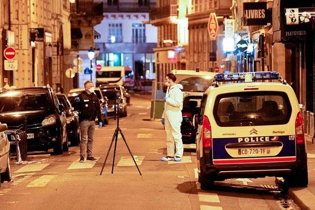 Ein Toter und vier Verletzte nach Messer-Angriff in Pariser Zentrum