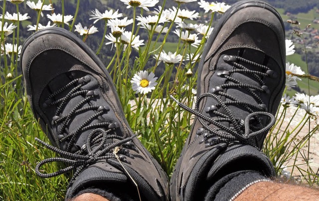 Gute Wanderschuhe drfen beim Ausflug in die Berge nicht fehlen.   | Foto: Markus Donner