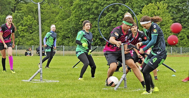 Beim Quidditch kann es ganz schn zur Sache gehen.   | Foto: Hegel