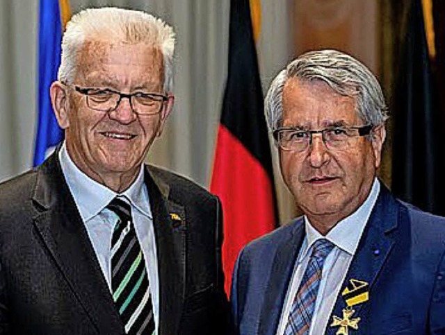 Ministerprsident Winfried Kretschmann (links) mit Philippe Richert   | Foto: staatsministerium