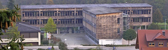 Die 20 Jahre alte Sthlinger Realschul...nbereich technisch optimiert werden.    | Foto: Bernauer