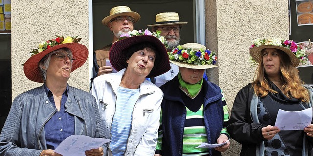 Ein Hoch auf den Markt, auf dem es wir...m Kse, der st<ppp></ppp>, nein riecht  | Foto: Sylvia-Karina Jahn