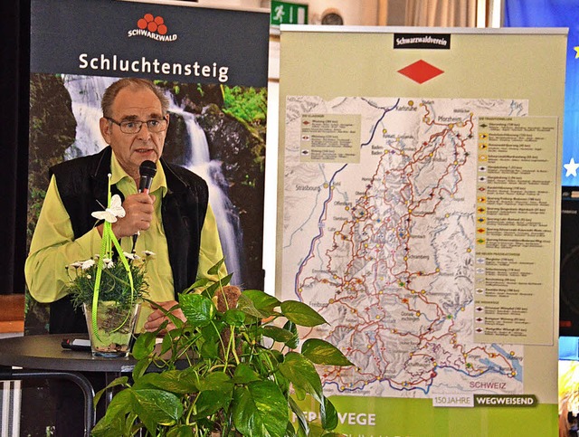 Der Prsident des Schwarzwaldvereins, ...Festrednern anlsslich des Jubilums.   | Foto: Christiane Sahli