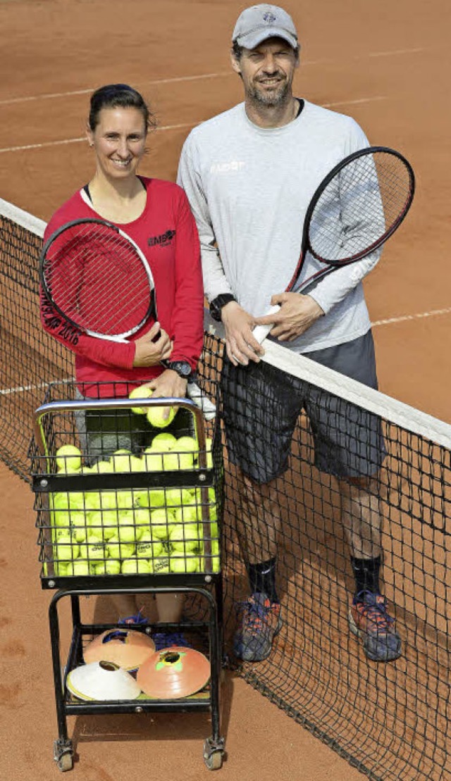 Eva Birkle-Belbl und Matthias Birkle s...-Gespann beim Freiburger Tennis-Club.   | Foto: Ingo Schneider
