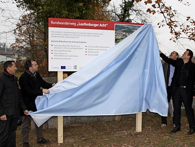 Der Weg zur &#8222;Laufenburger Acht&#...UND allerdings kritisiert das Projekt.  | Foto: Gerd Leutenecker