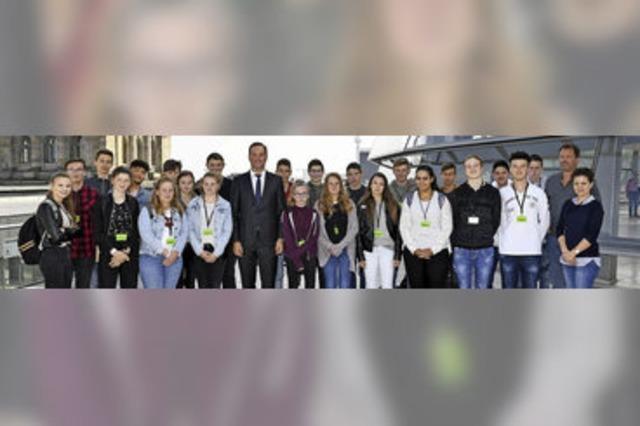 Schüler besuchen den Bundestag