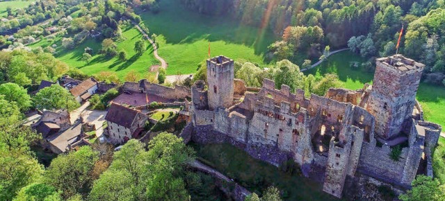 Wer Burg Rtteln noch nie besucht hat, sollte das schleunigst nachholen.   | Foto: Matthias Weniger