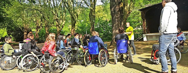 Aktion Inklusion: Achtklssler des Wal...lten Erfahrungen als Rollstuhlfahrer.   | Foto: zvg