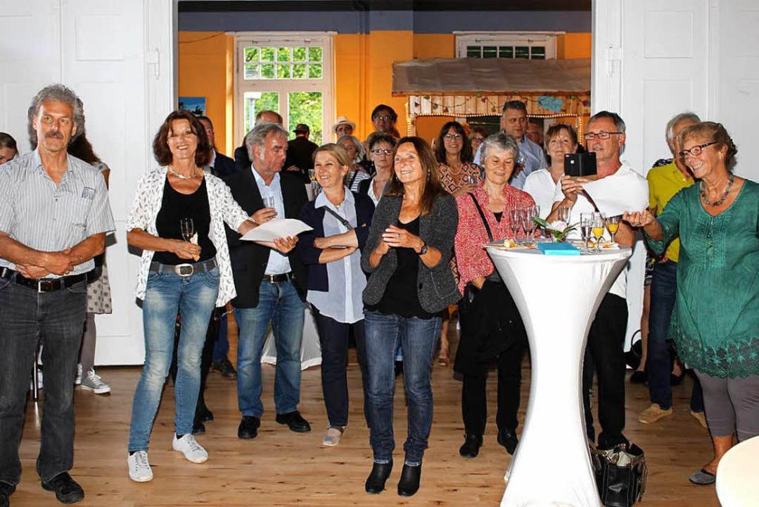 Beim Abschiedsstndchen sangen alle mit.  | Foto: Heiner Fabry