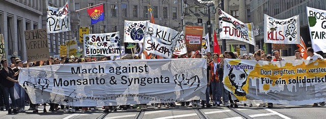 Beim &#8222;March against Monsanto&#8220; beteiligten sich 2000 Menschen.   | Foto: Martina David-Wenk