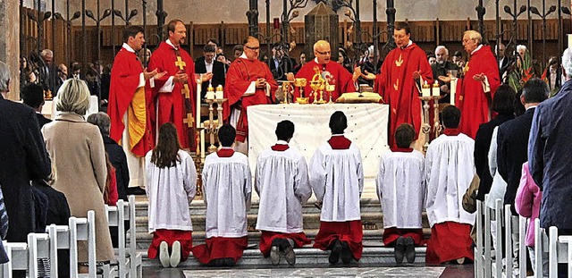 Die Patres Wolfgang Bauer, Felix Krne...lemens Blattert beim Festgottesdienst.  | Foto: Cornelia Liebwein