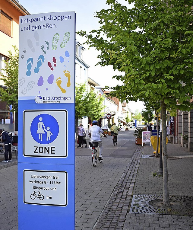 Die Fugngerzone in der Bad Krozinger Bahnhofstrae hat nicht nur Frsprecher.   | Foto: Frank Schoch