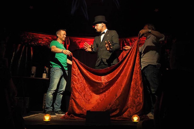 Das Publikum ist bei den Zaubershows v...ornhuer fester Bestandteil der Show.  | Foto: Circus of Illusions