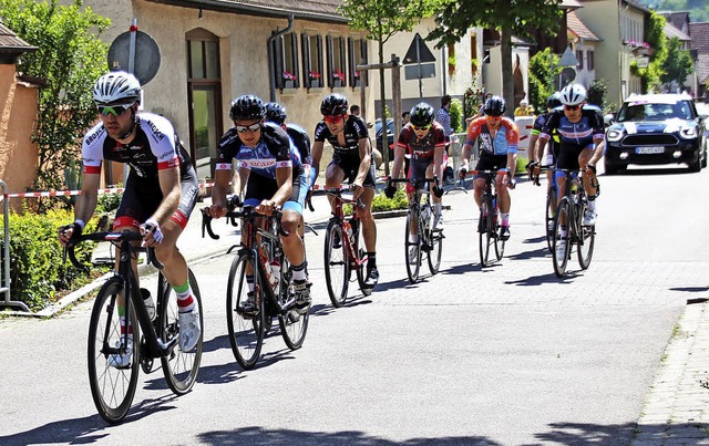 Beim Elite-Rennen mussten 116,2 Kilometer bewltigt werden.   | Foto: Mario Schneberg