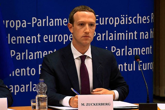 Mark Zuckerberg vor dem EU-Parlament  | Foto: AFP