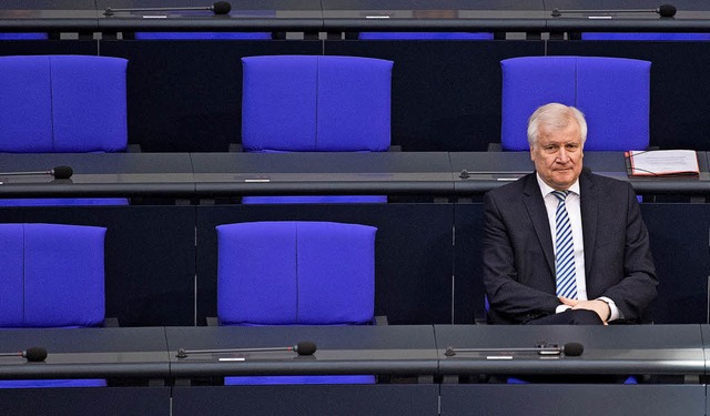 Horst Seehofer (CSU) will auf keinen F...anzlerin Merkels neues Kabinett sein.   | Foto: DPA