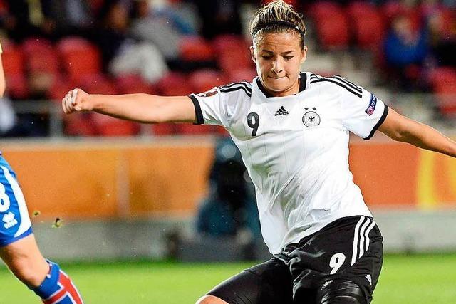 SC-Frauen verpflichten Lena Lotzen vom FC Bayern München