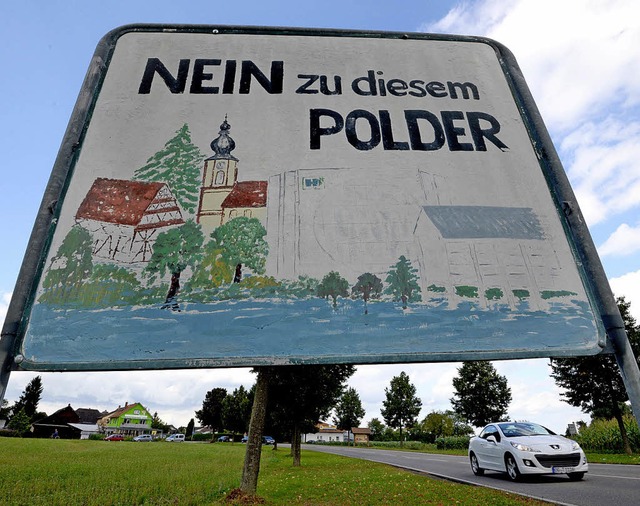 Wie hier bei Schwanau, so werden auch ...egen einen geplanten Polder erwartet.   | Foto: Seeger/dpa