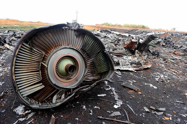 Trmmerteile von MH-17.  | Foto: AFP