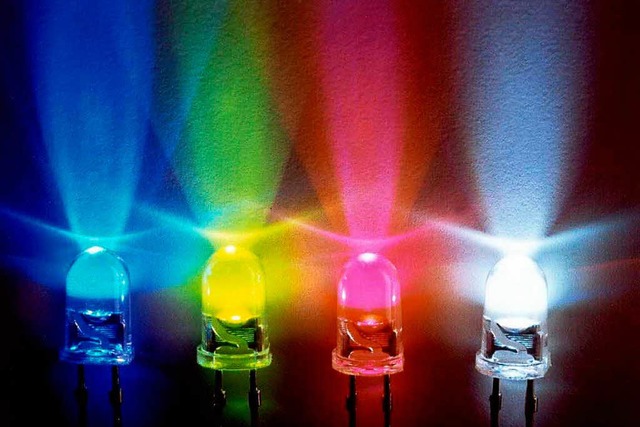 Die LED haben einen hohen Anteil an bl...r die Augen langfristig schdlich ist.  | Foto: Fraunhofer-Institut