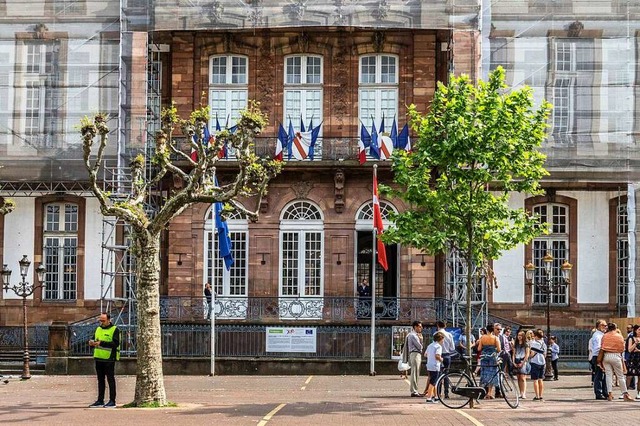 Ist nach jahrelangen Reparaturen inzwi...tzte historische Rathaus in Straburg.  | Foto: teli