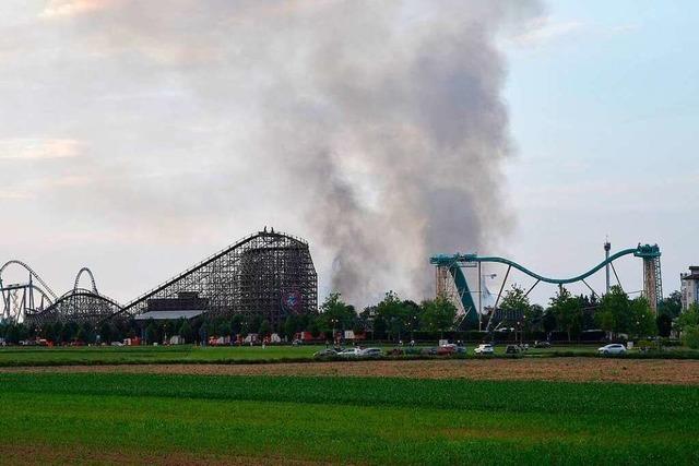 Fotos: Großbrand im Europapark Rust
