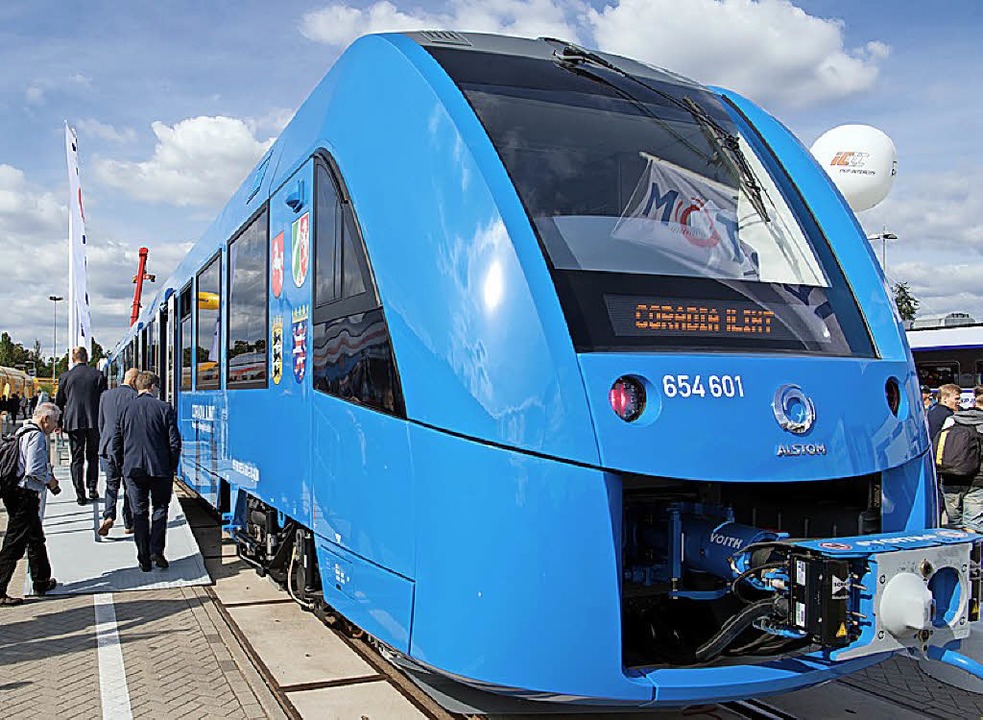 Nur Wasserdampf als Abgas: Zug der Firma Alstom.   | Foto: dpa