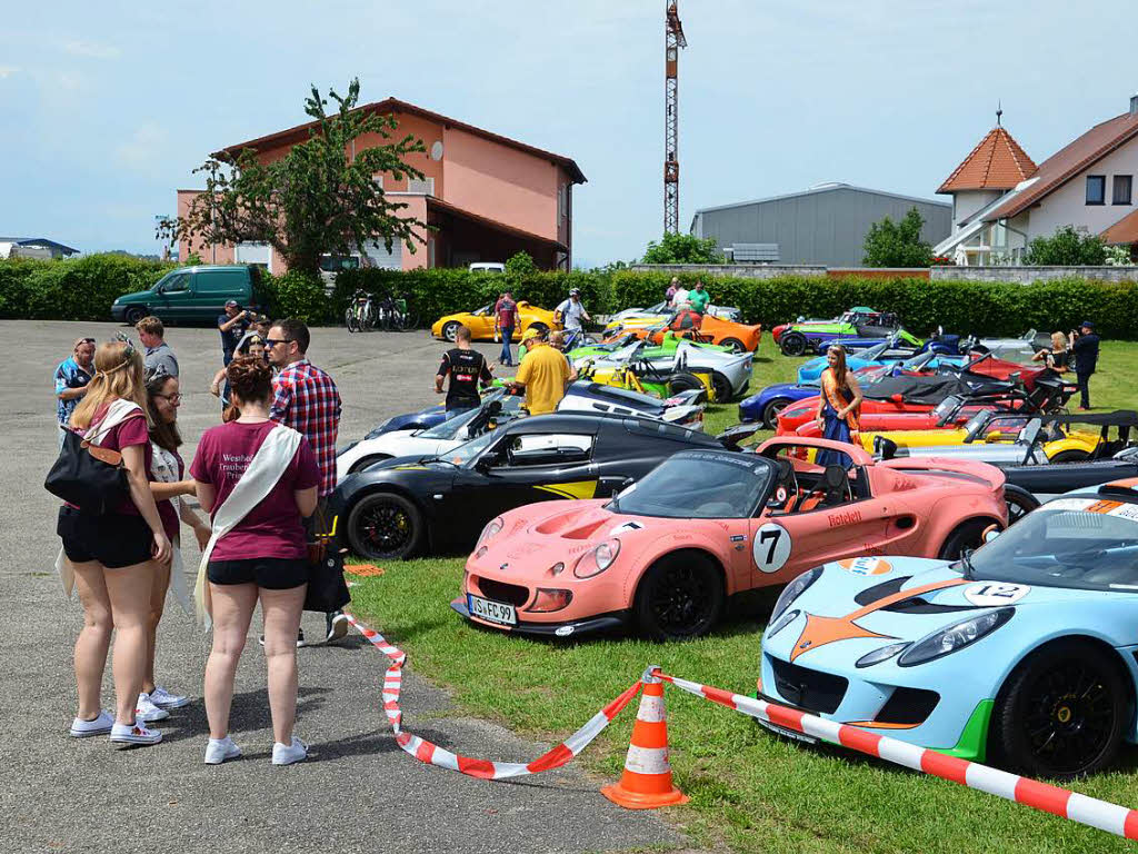 Der Festplatz in Knigschaffhauen wurde zum Pilgerort fr Lotus-Fans.