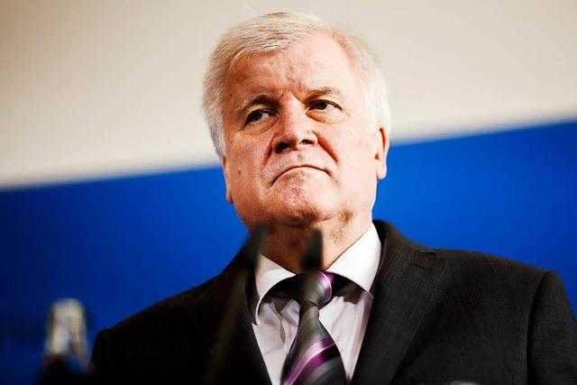 Seehofer im Innenausschuss: Grne wollen ffentliche Sitzung zum Bamf