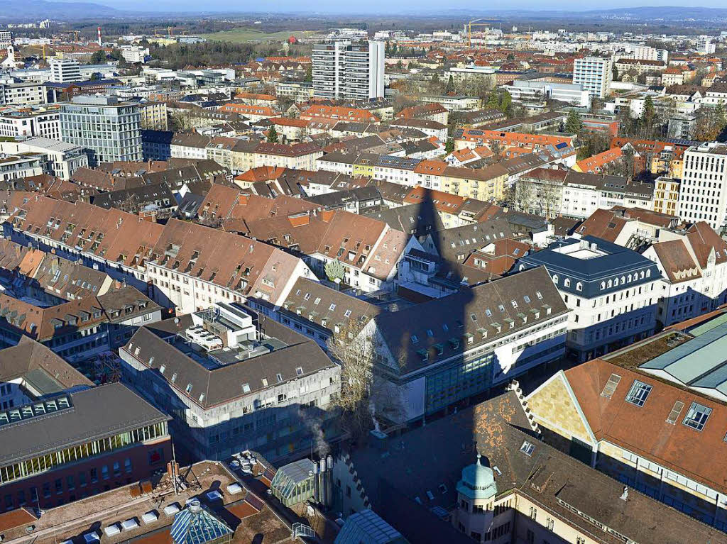 Viele Freiburger drften gar nicht mehr wissen, wie der Turm ohne Gerst aussieht.
