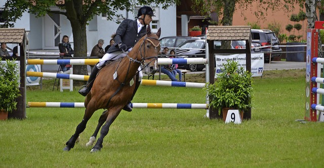 Auch Jrgen Frey (hier auf Charly) wir...sporttagen wieder an den Start gehen.   | Foto: Archivfoto: Sigrid Umiger