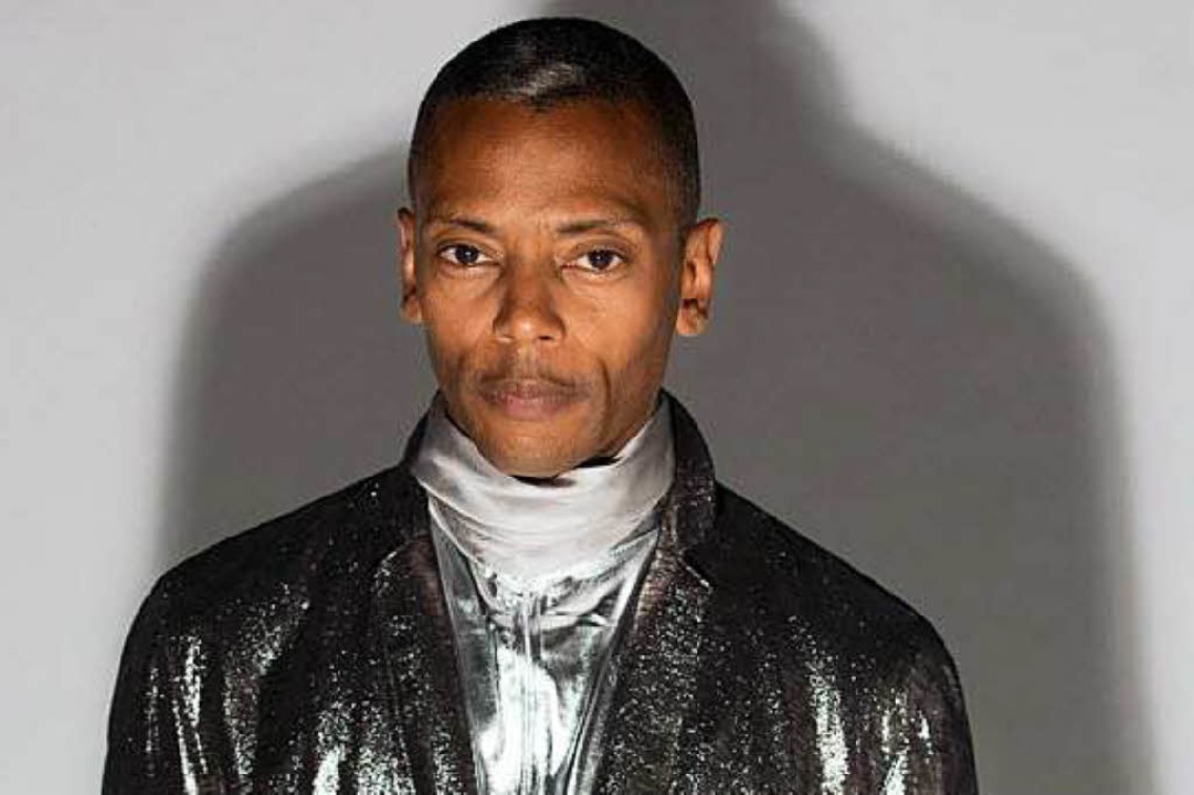 Fr seine Auftritte lsst sich DJ Jeff Mills Anzge entwerfen.   | Foto: Pro