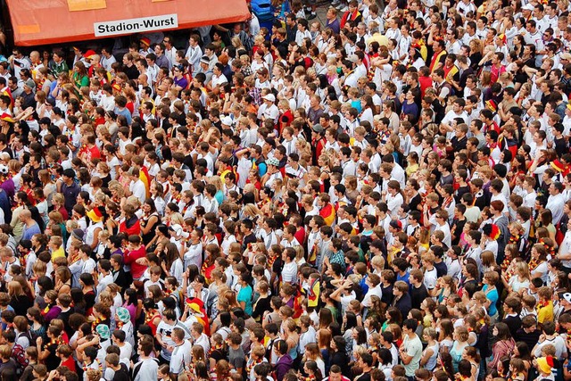 Bald wird der Marktplatz wieder zur WM-Arena.  | Foto: Helmut Seller