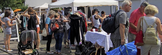 Auch diesmal ist   beim Flohmarkt im Eimeldinger Westen fr Vielfalt  gesorgt.  | Foto: ReinhilD Brunkow