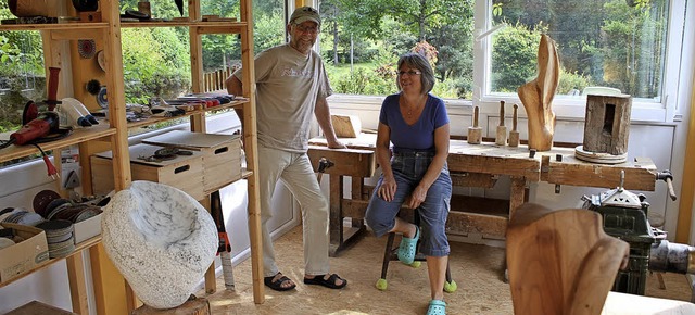 Rita und Ernst Tritschler in ihrem Atelier in Bubenbach.     | Foto: GERT BRICHTA