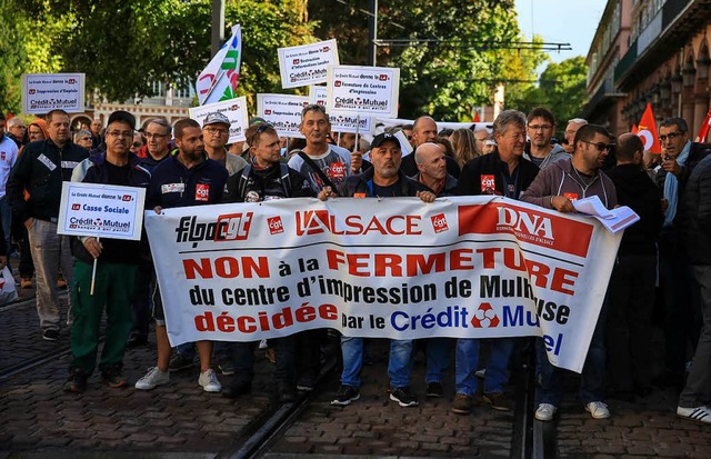 Protest gegen die Schlieung der Druckerei von L&#8217;Asace in Mulhouse  | Foto: Brahim Bouchareb