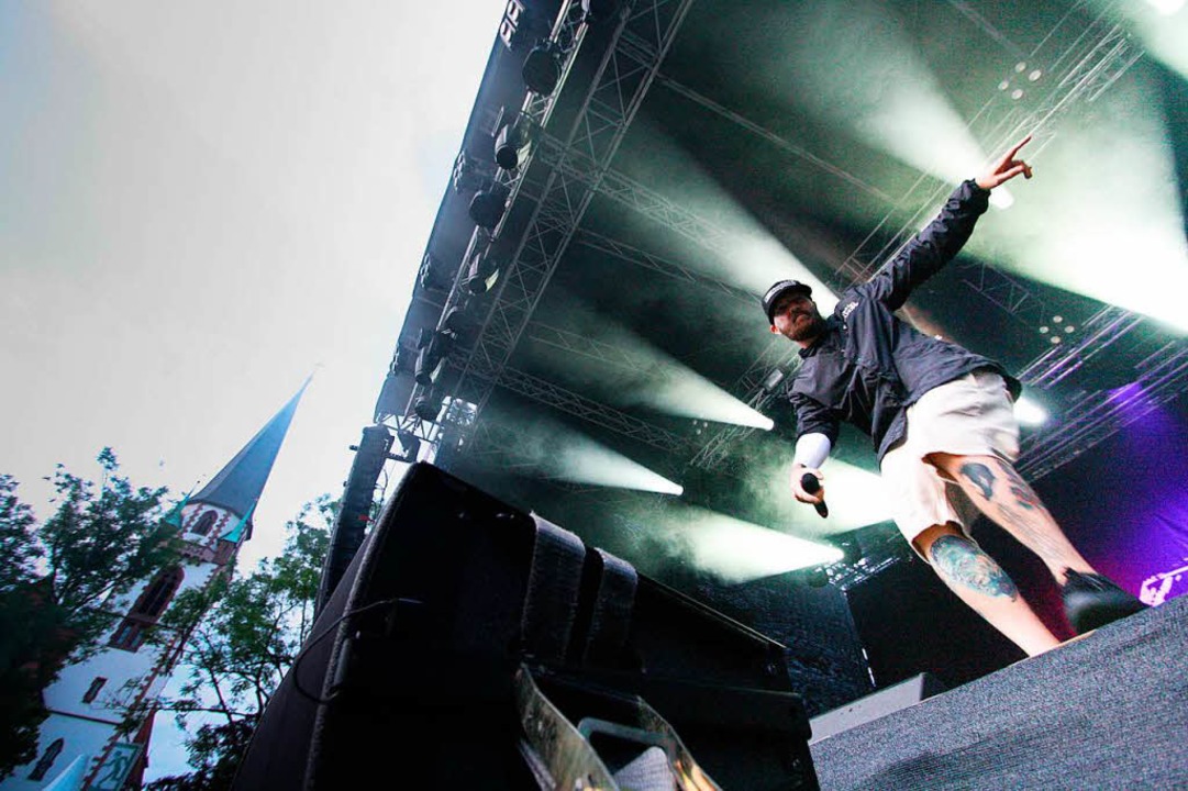 Limp Bizkit verwandeln den Schlossplat... schweigetrnkten Freiluft-Tanzboden.  | Foto: Patrik Mller