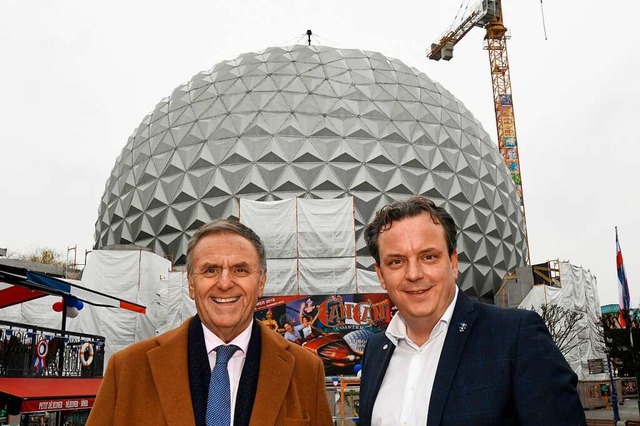 Die Geschftsfhrer Roland (links) und... &quot;EuroSat - CanCan Coaster&quot;.  | Foto: dpa