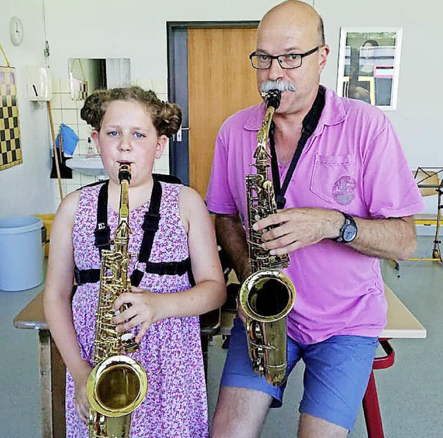 Monja Spth und Michiel Oldenkamp blasen im Duett.   | Foto: Ramona Spth