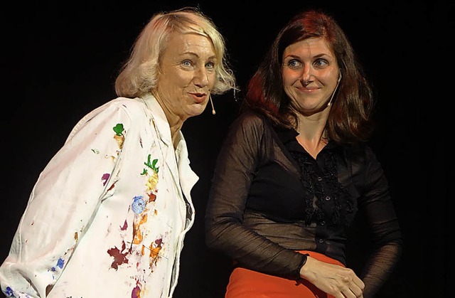 Martina Doering und Valrie Busson ste... Bhne ihr neues Kabarettprogramm vor   | Foto: Roswitha Frey