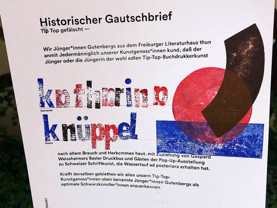 Bei der Erffnung durfte jeder Besuche...tschbrief legal &#8222;flschen&#8220;  | Foto: Dorothea Winter