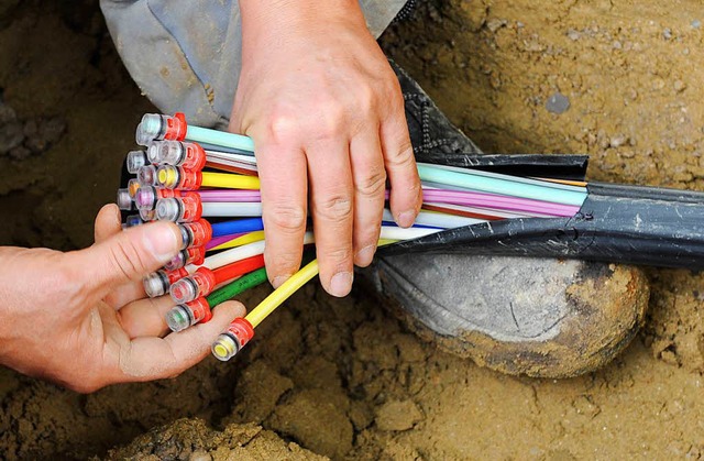 Der Ausbau des Breitbandnetzes steckt fest.  | Foto: dpa