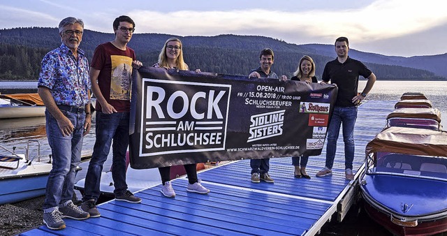 Die Organisatoren von  Rock am Schluch...tolz, Katharina Booz und David Kohls.   | Foto: Marco Zakoschek