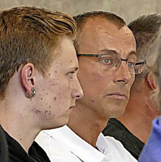 Kevin Mann (links) und Philipp Hoffmei... fr die Legalisierung des Trails ein.  | Foto: Jannik Jrgens