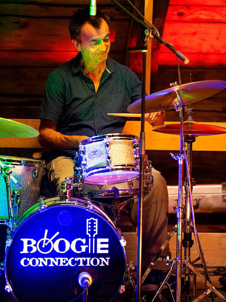 Die Boogie Connection spielte  Blues, Boogie und Rockn`Roll  in Felix Scheune beim Hochschwarzwlder Jazz Sommers. 